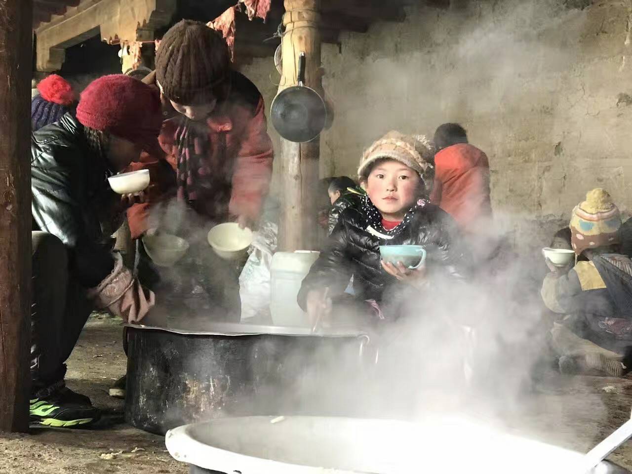 北京星辉碳交易平台有限公司公益回顾丨家国同欢月同圆 温暖满载甘孜州(图10) 北京星辉碳交易平台有限公司公益回顾丨家国同欢月同圆 温暖满载甘孜州(图10)